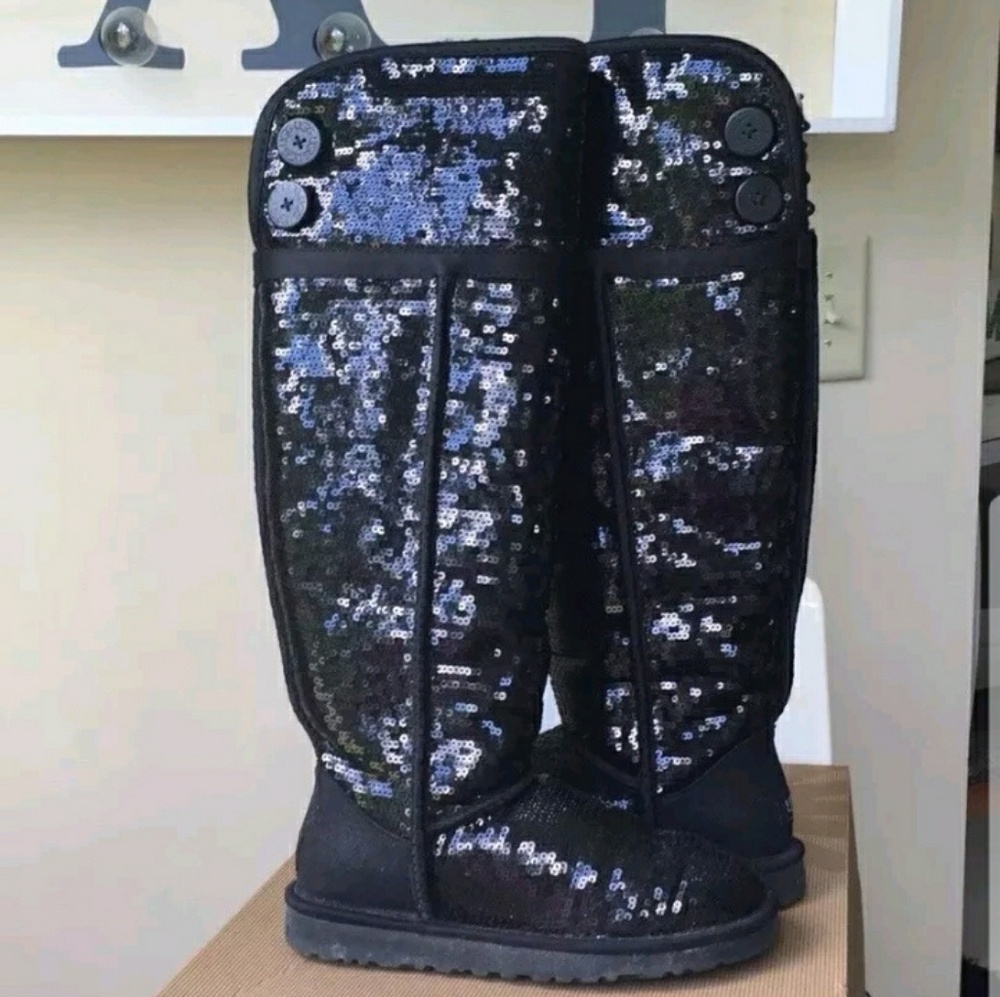 Ugg sequin tall boots size 8 like new